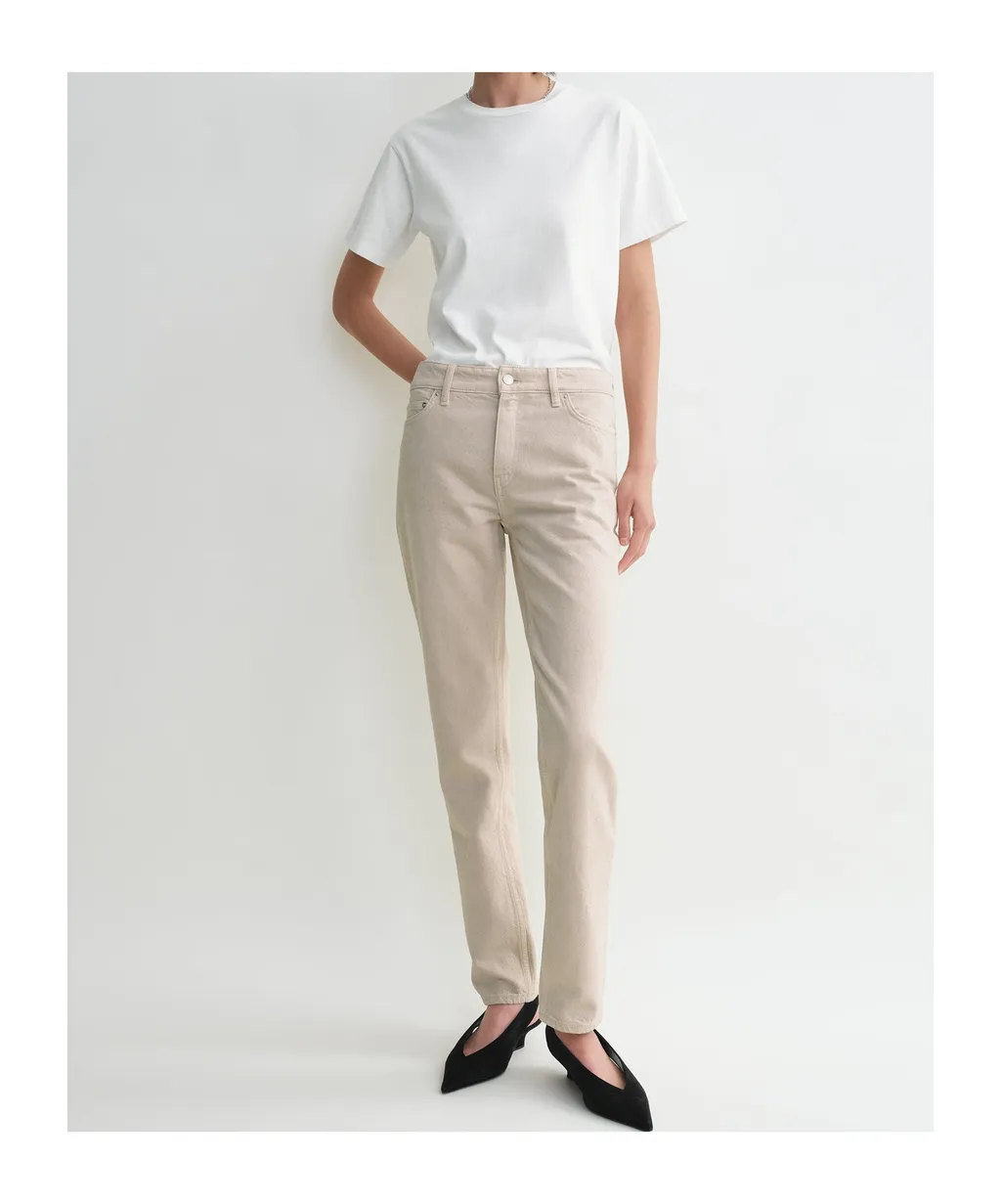 TotÊMe Low-Cut Tapered Jeans