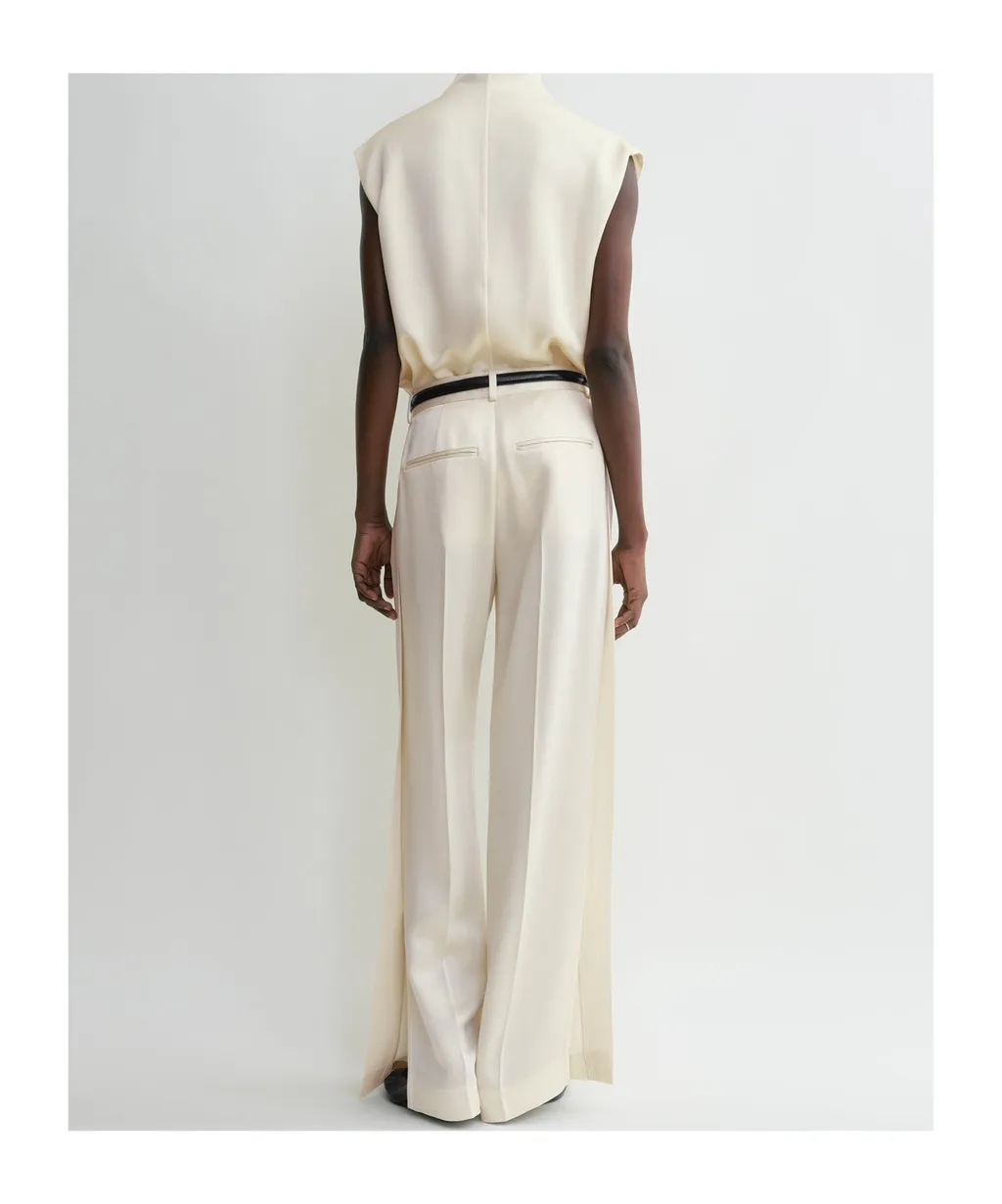 TotÊMe Funnel-Neck Sleeveless Top