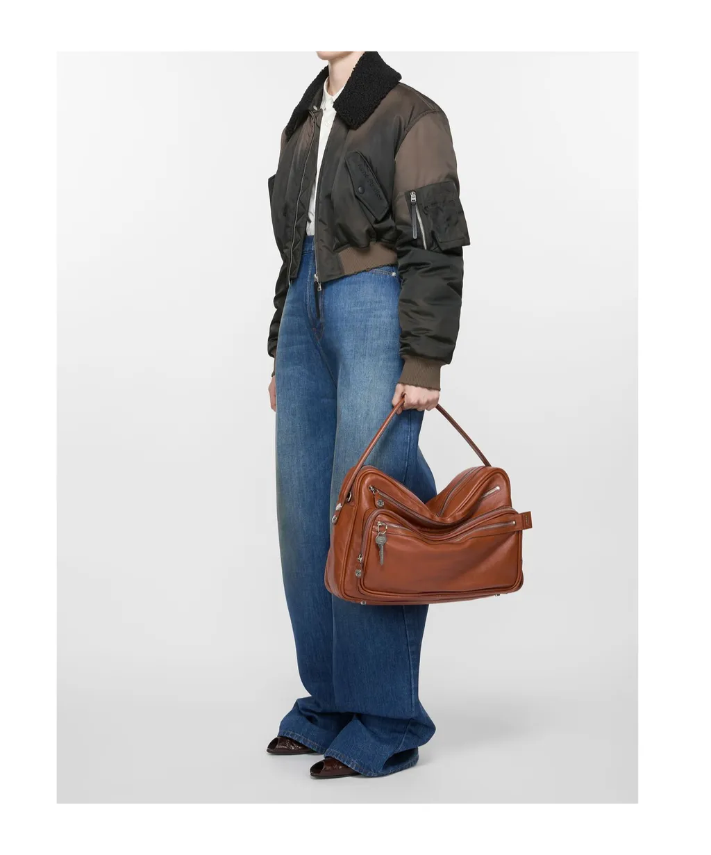 Medium Camero Shoulder Bag