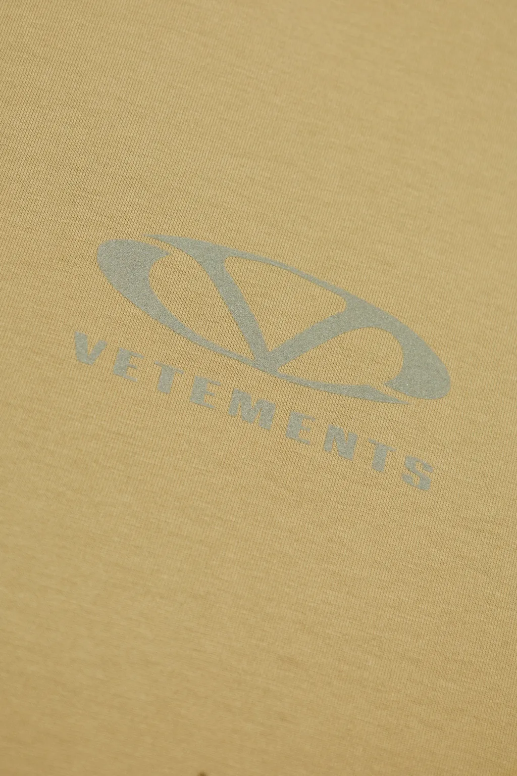 Vetements Logo Printed Crewneck T-Shirt