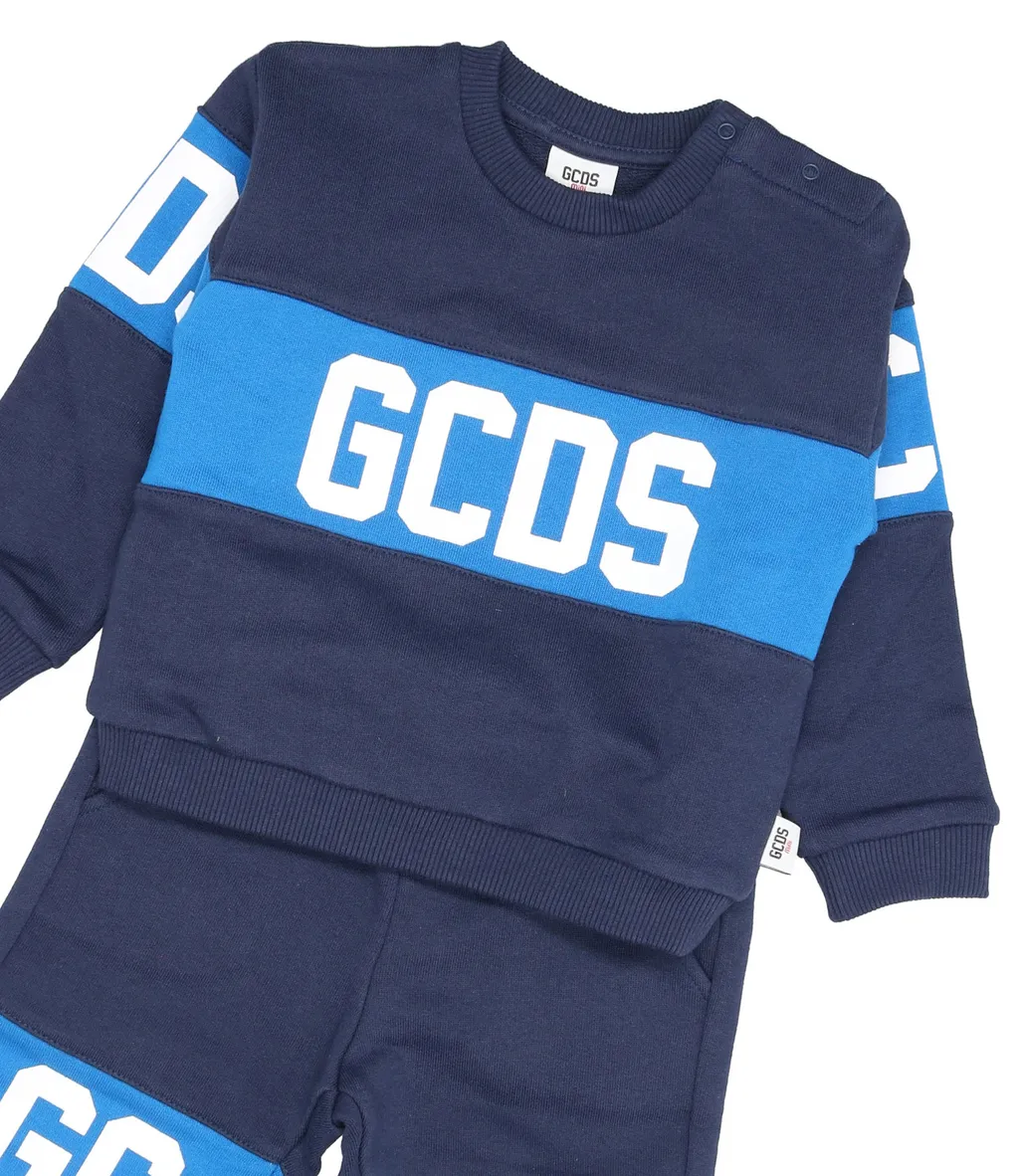 Long-Sleeved Sports Suit