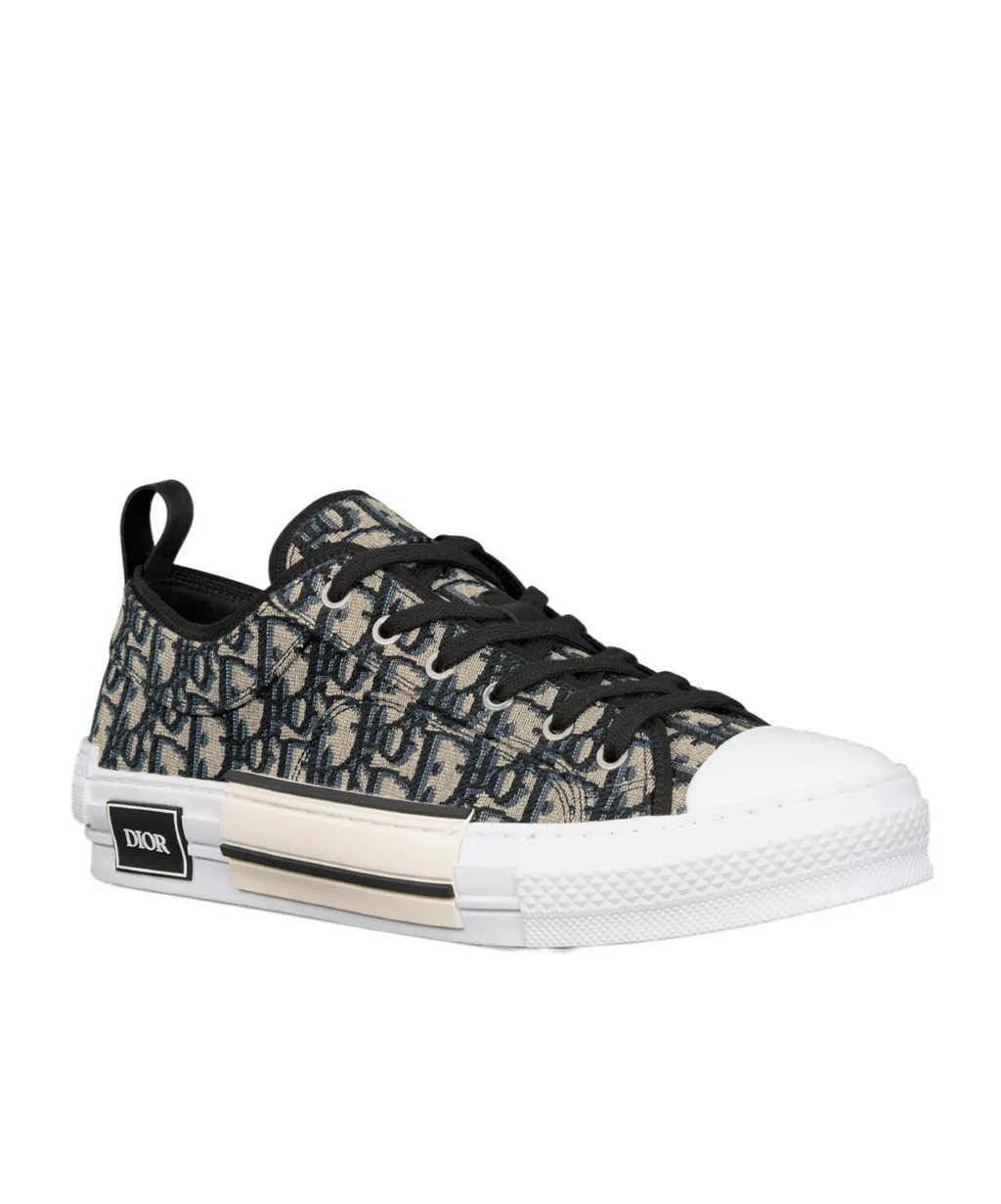 B23 League Low-Top Sneaker