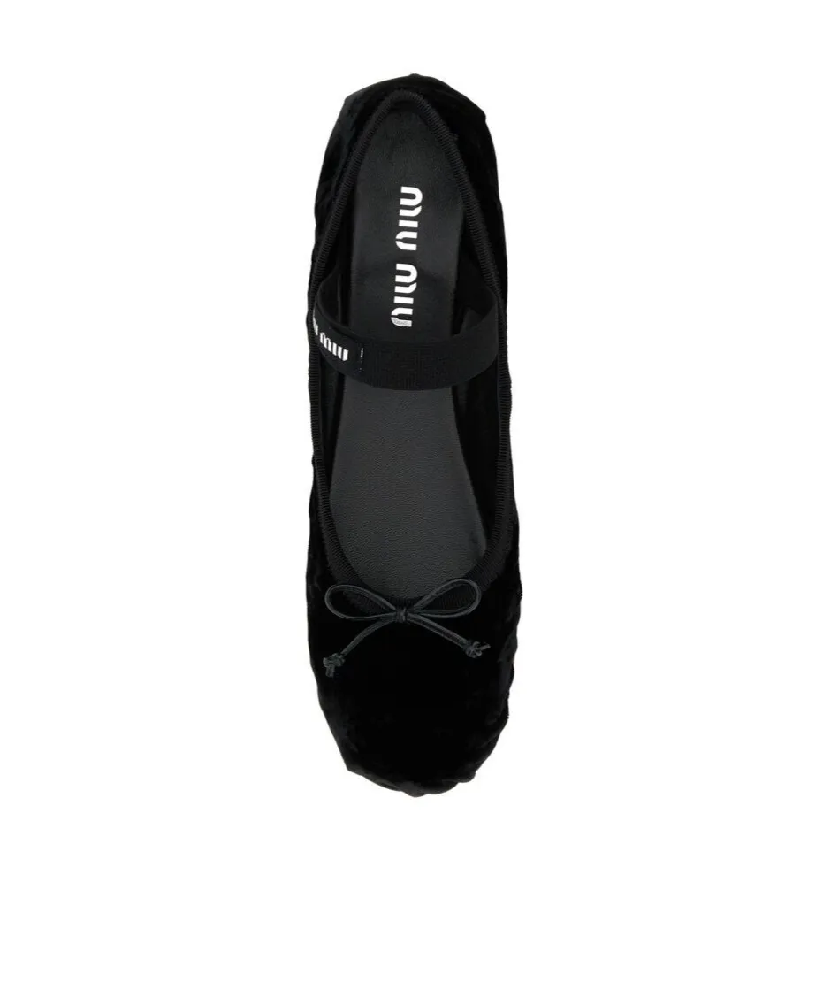 Miu Miu Bow Detailed Slip-On Flat Shoes