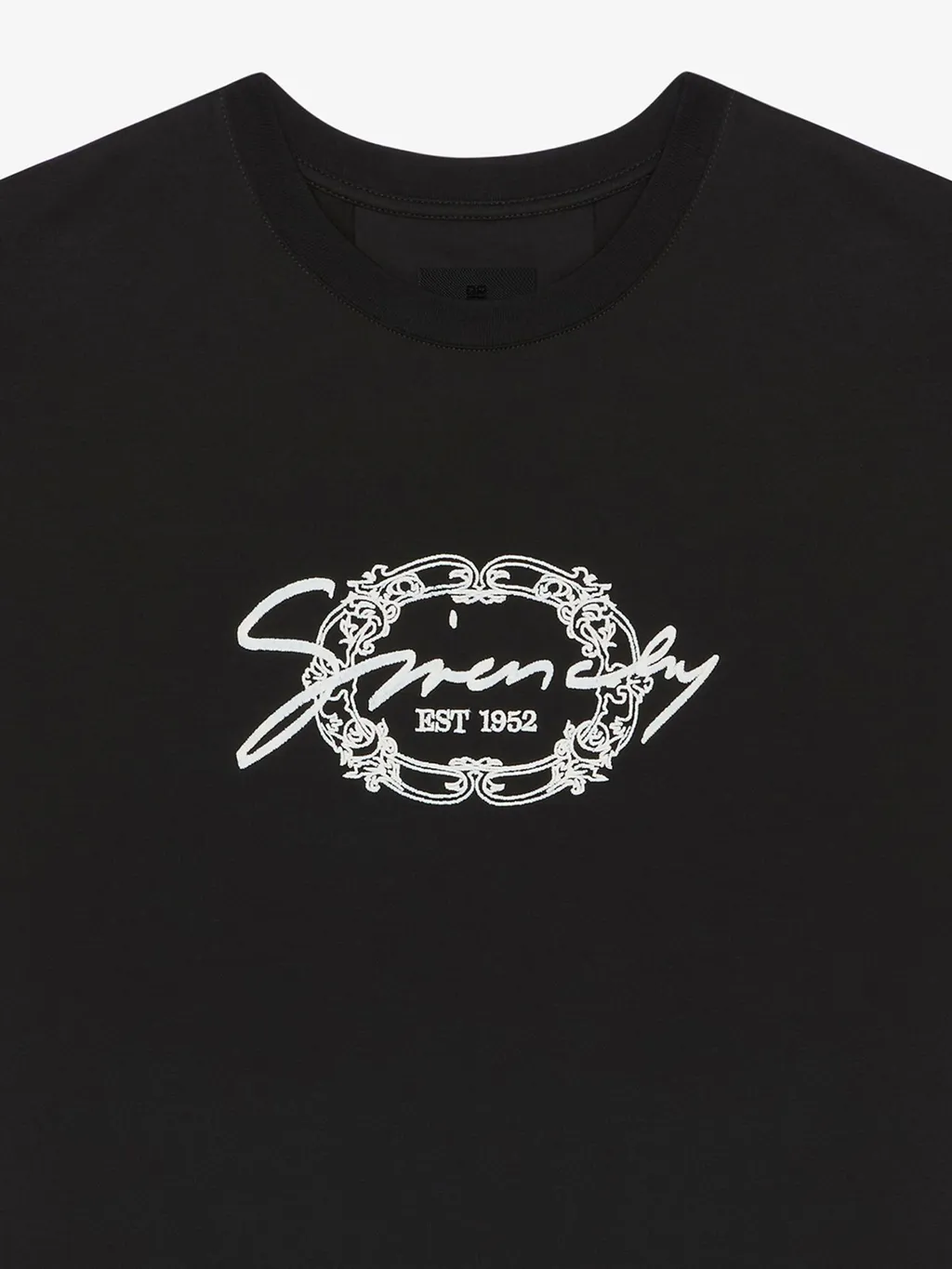 T-Shirt In Cotton With Givenchy Medallion