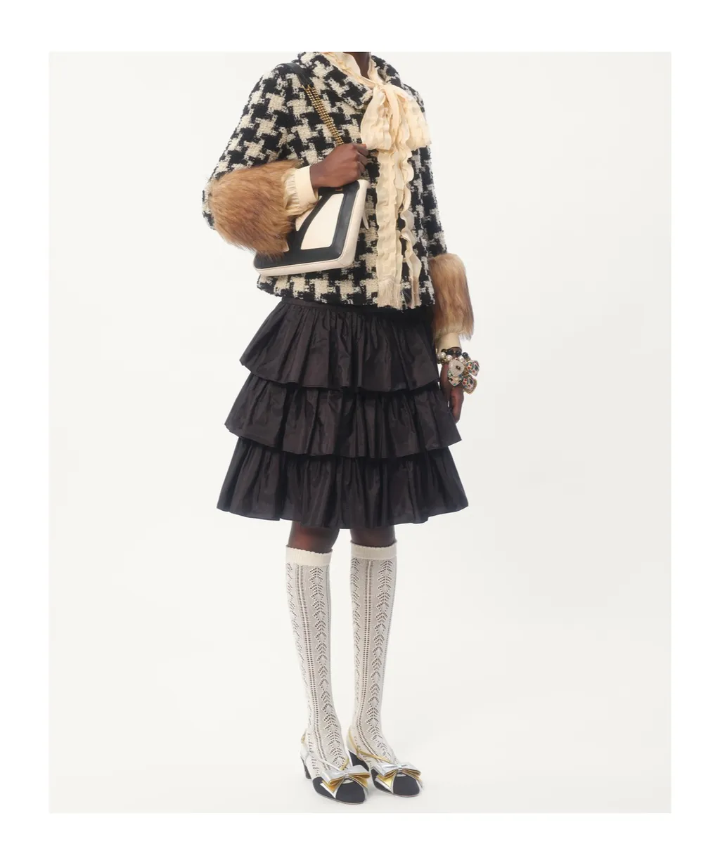 Valentino Viva Superstar Chained Small Tote Bag