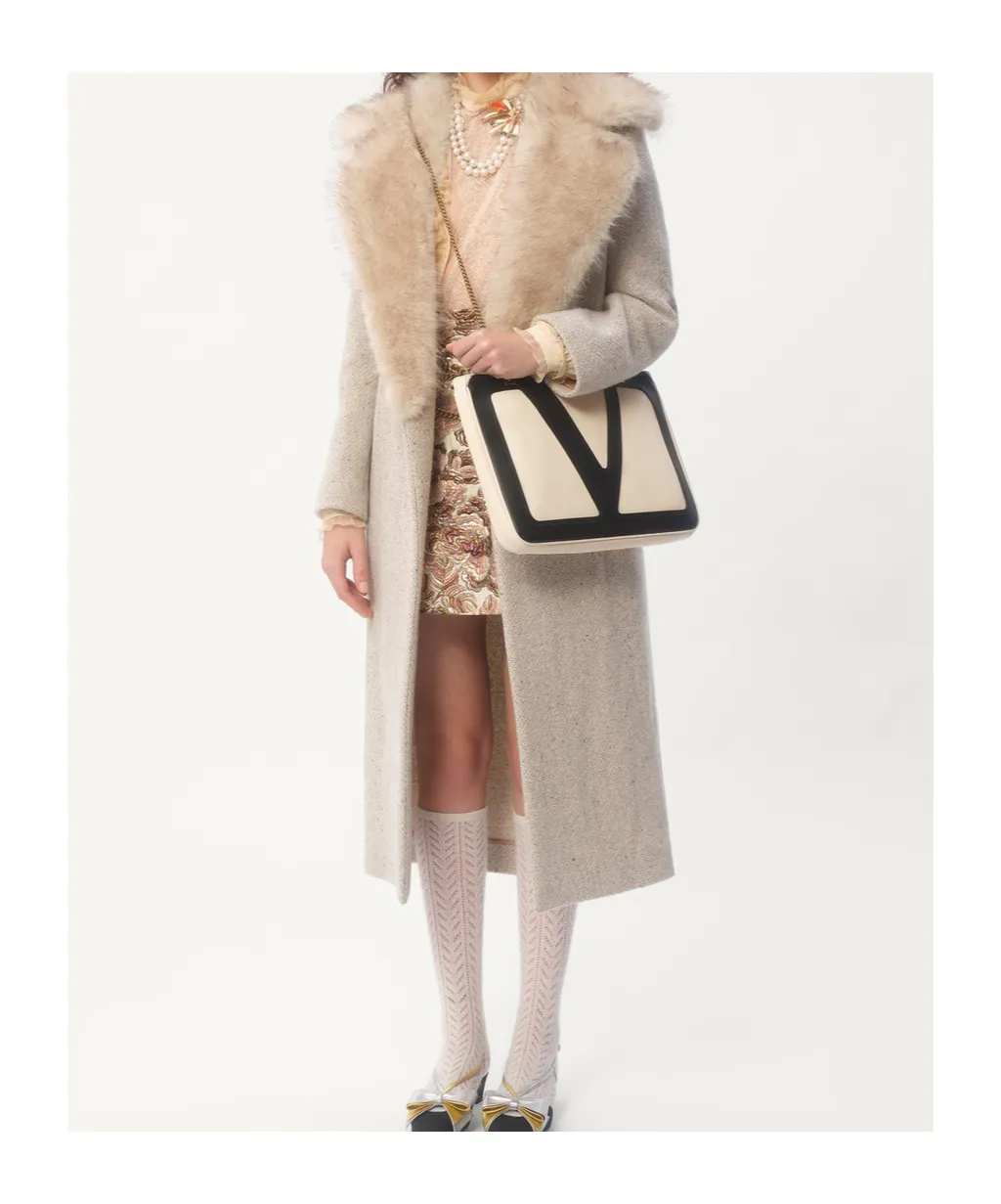 Valentino	Viva Superstar Chained Medium Tote Bag