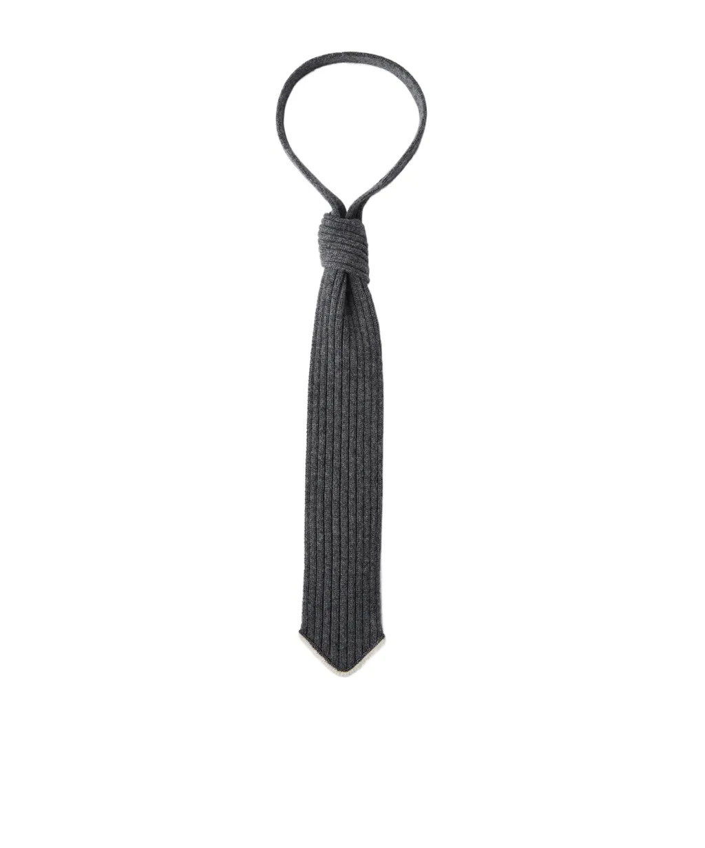 Rib Knit Tie With Monili