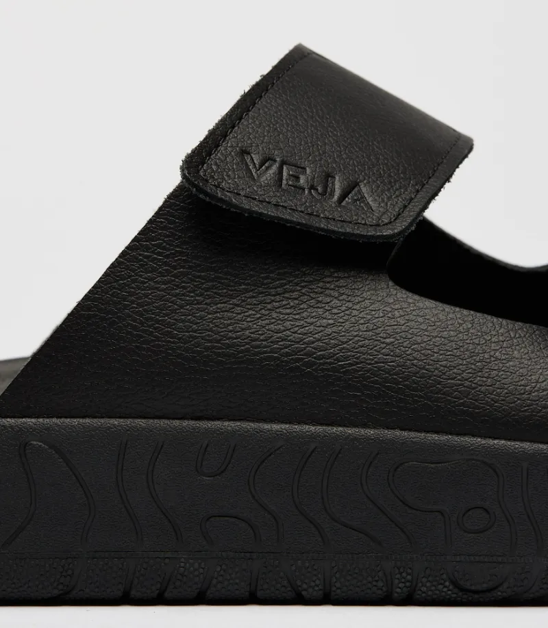 Veja Etna Touch Strap Sandals