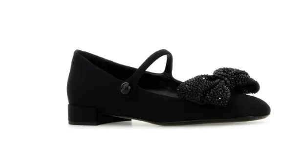 Valentino Bow Embellished Slip-On Flat Shoes