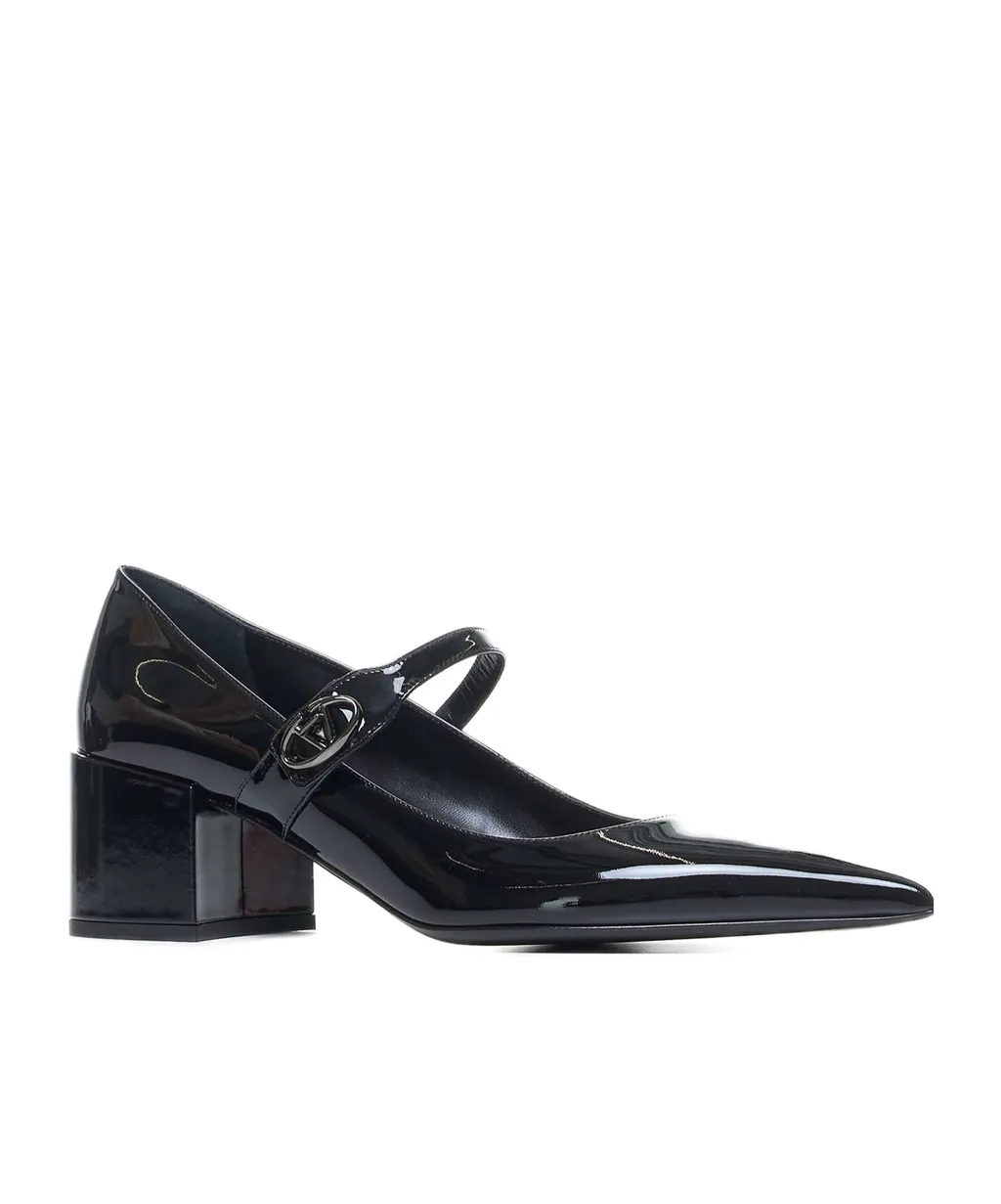 Valentino Logo Plaque Pointed Toe Pumps