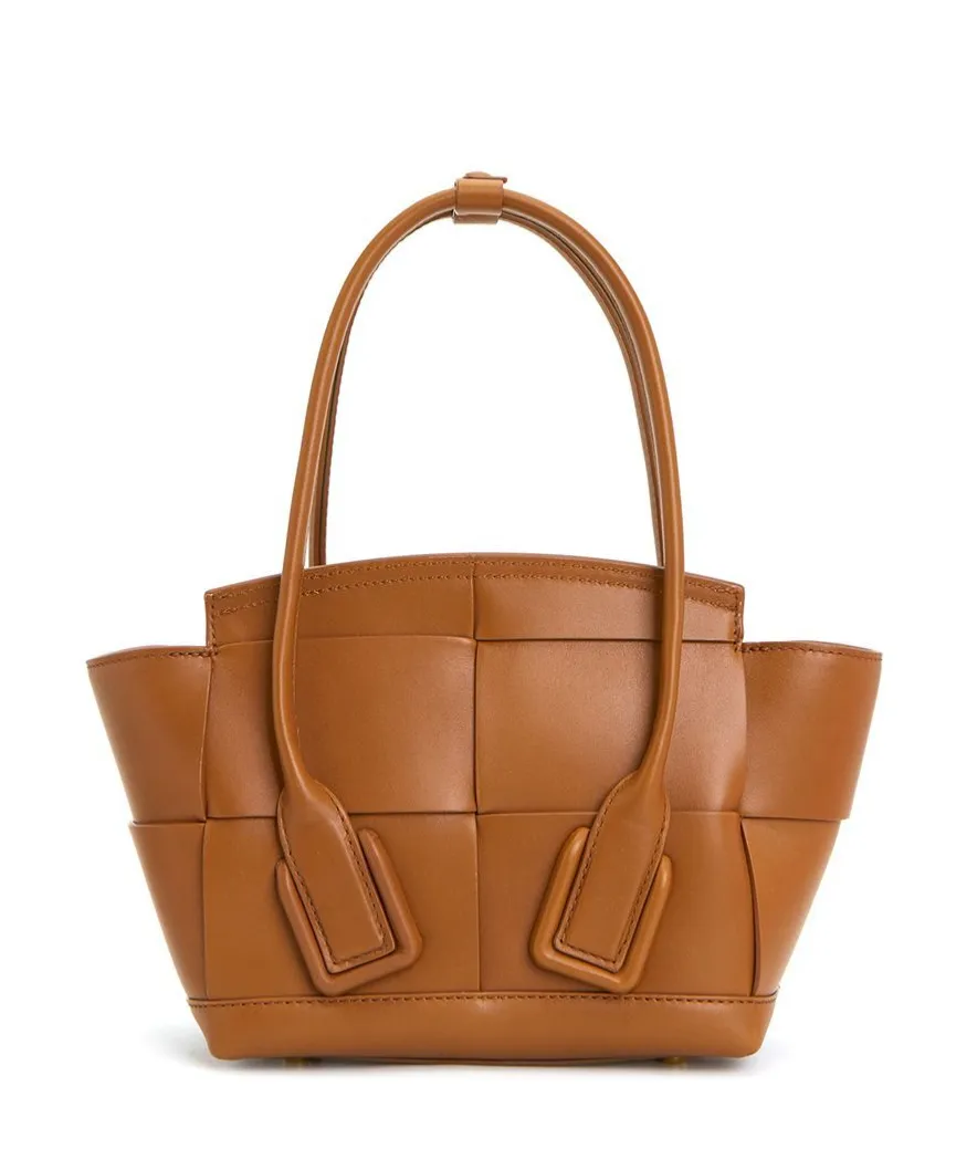 Arco Single-Shoulder Bag