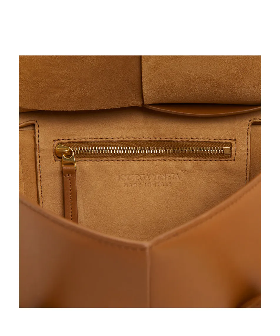 Arco Single-Shoulder Bag