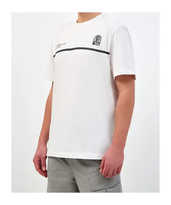 Short-Sleeved T-Shirt