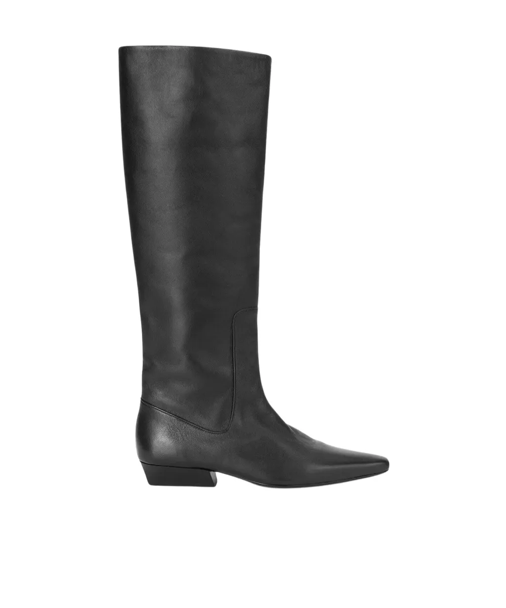 Pointed-Toe Boots