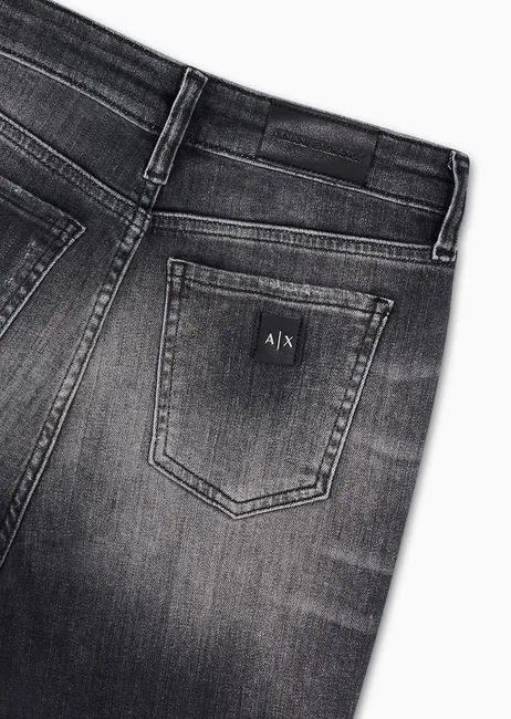 Multi-Pocket Jeans