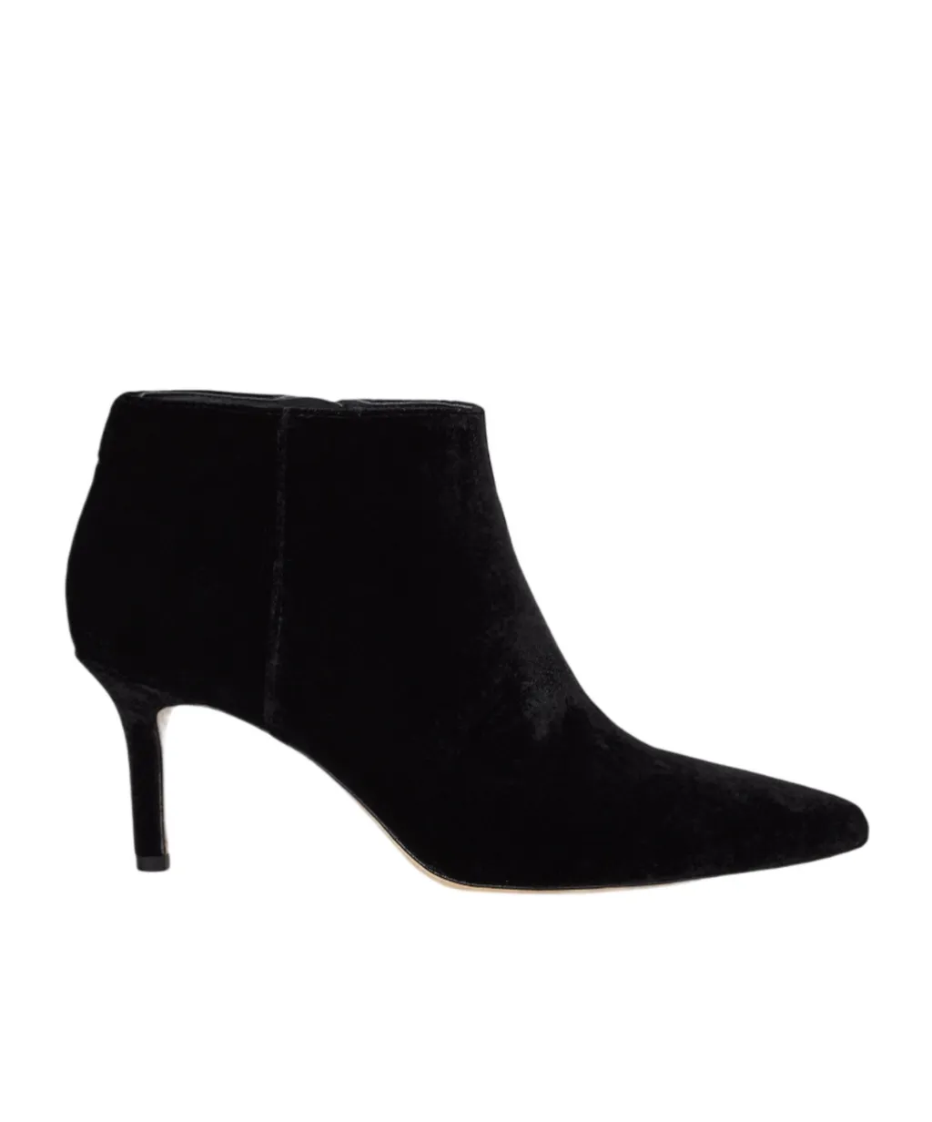 Pointed Short Boots