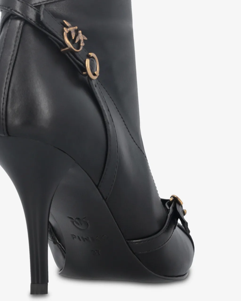 Lucy Strap 13 Pumps