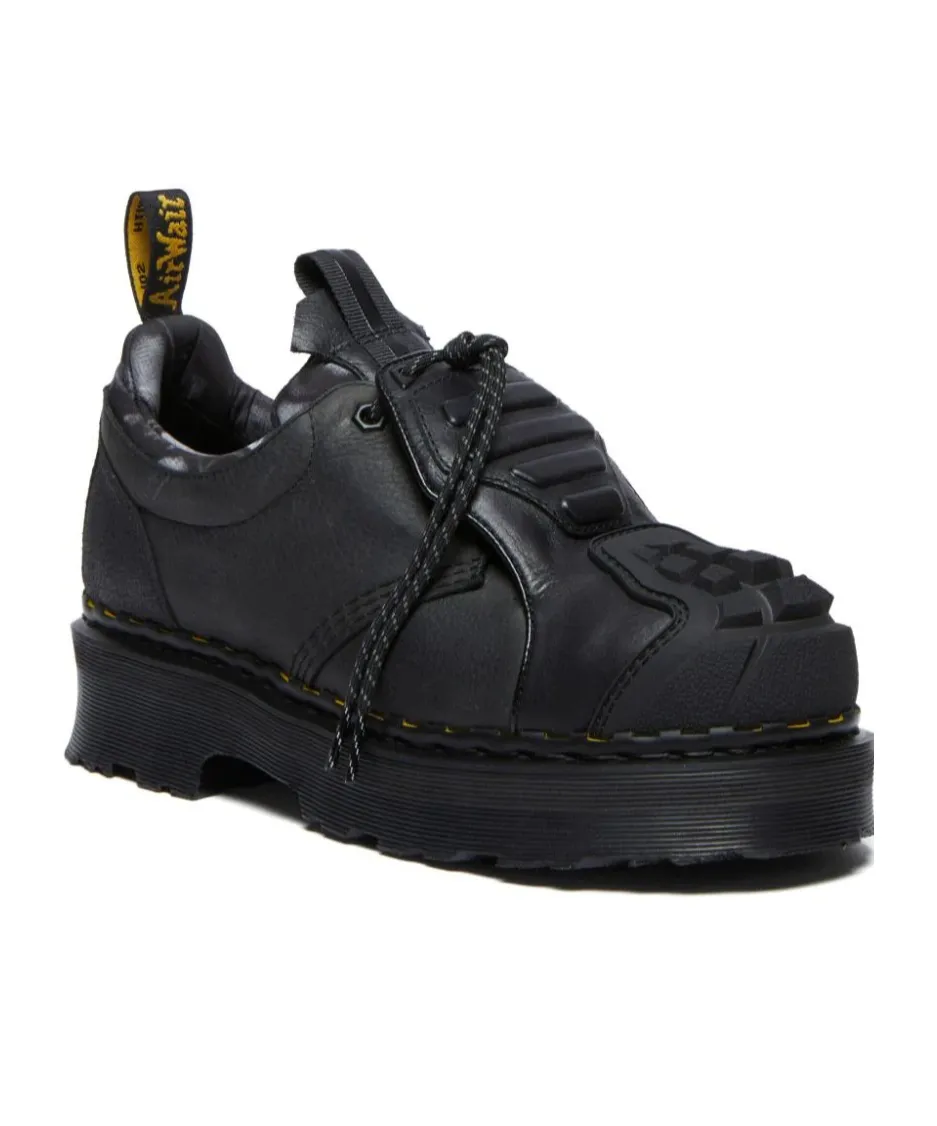 Lacing Casual Shoes