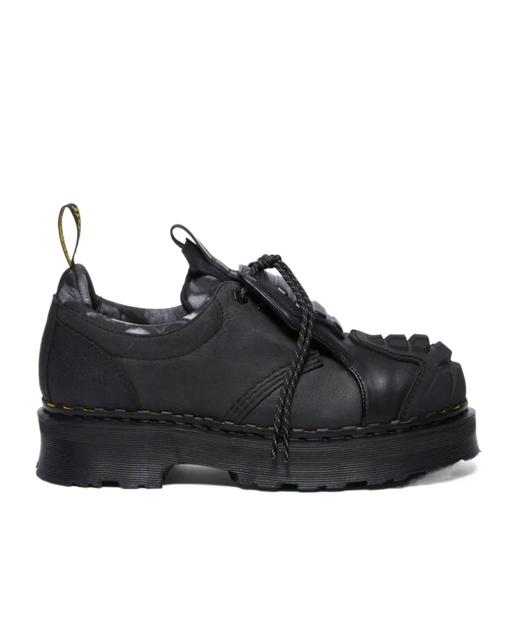 Lacing Casual Shoes