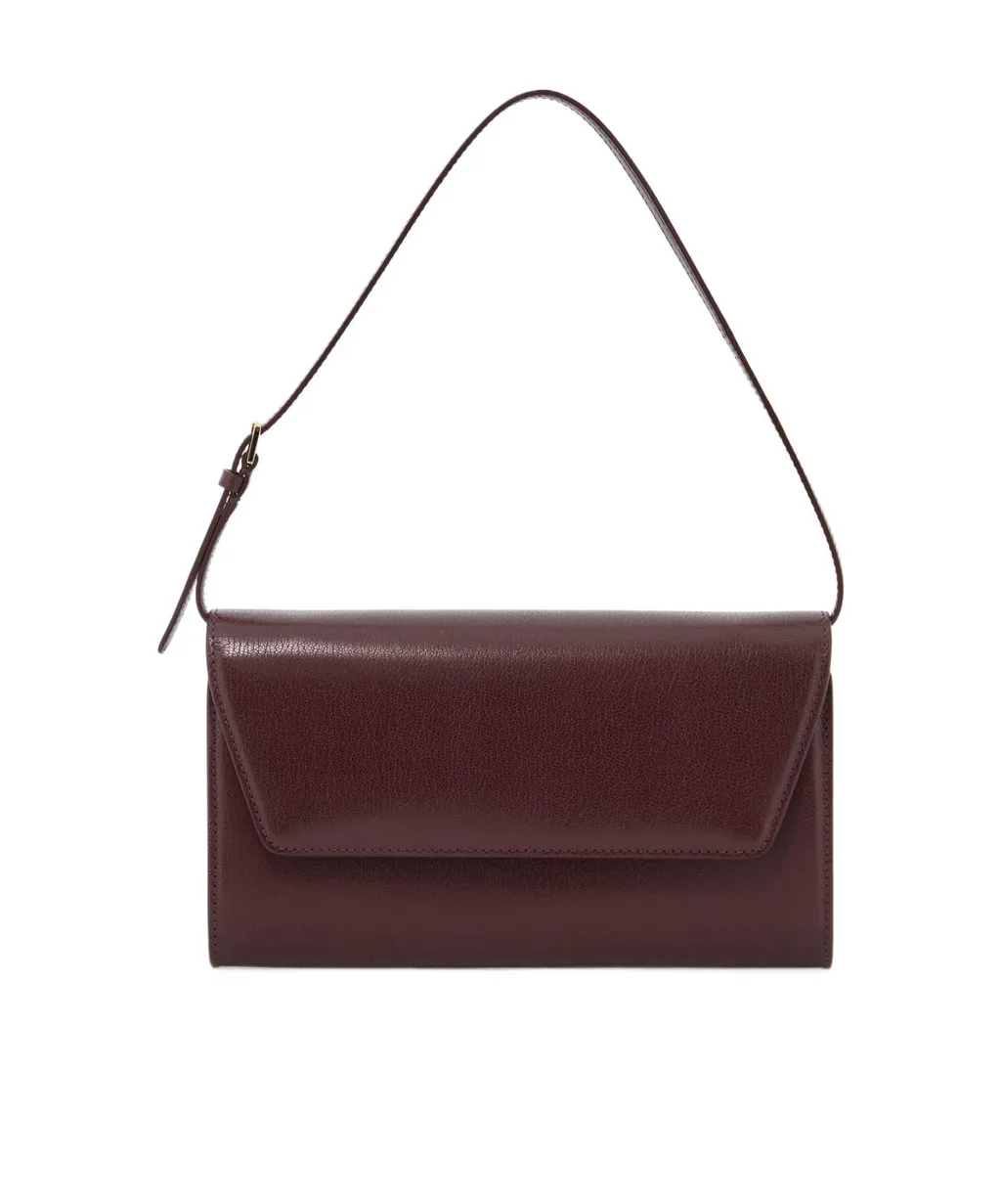 Clamshell Clutch