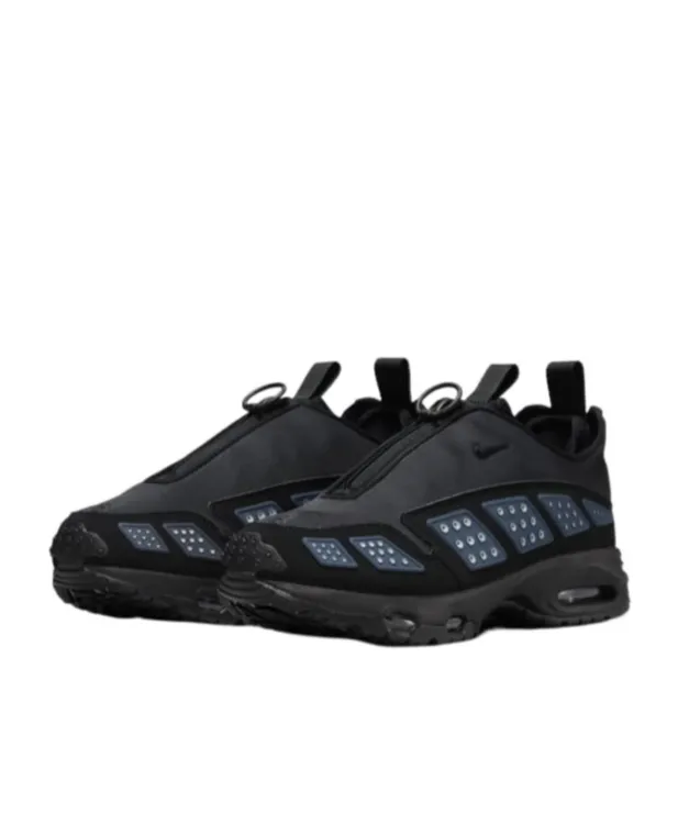 Nike Air Max Sndr Zip Fastened Sneakers