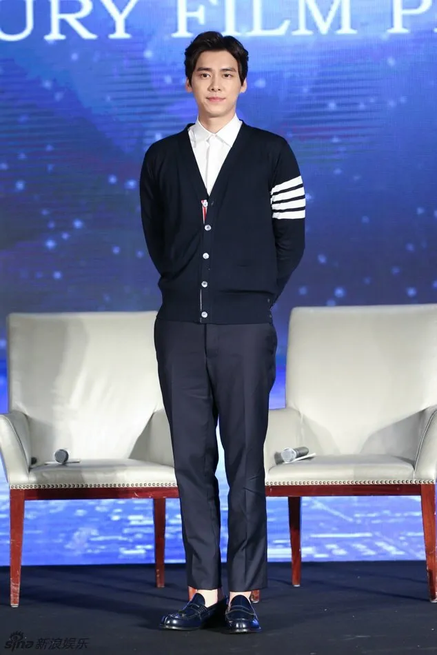Thom Browne 4-Bar Button-Up Knit Cardigan