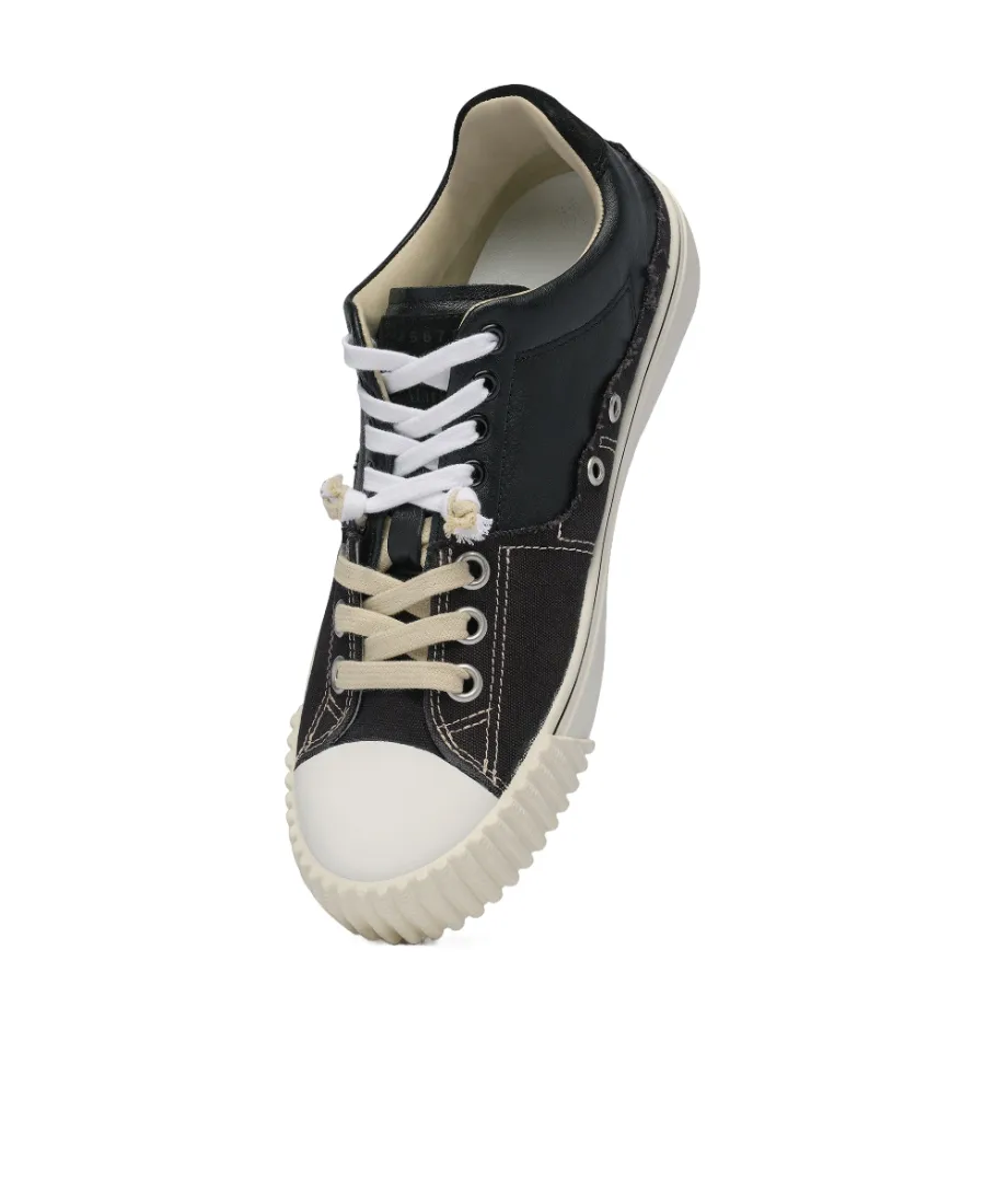 Maison Margiela Round-Toe Lace-Up Sneakers