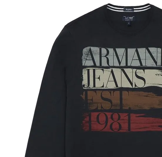 T-Shirt With Round Neck And Long Sleeves