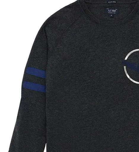 T-Shirt With Round Neck And Long Sleeves