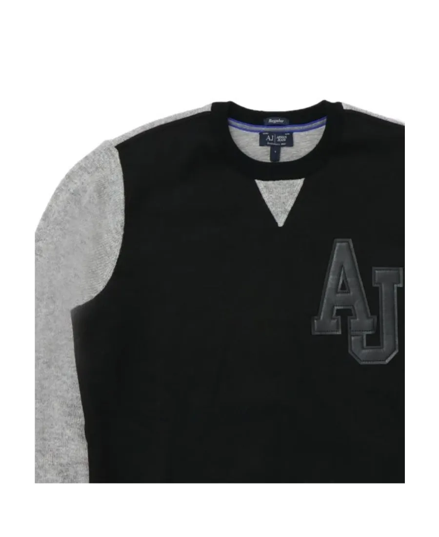 Round-Necked Logo Pullover