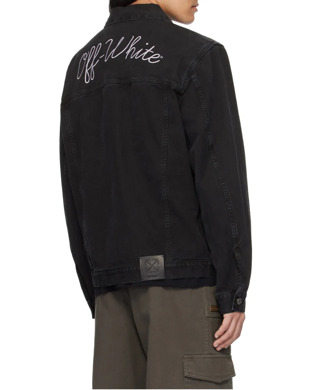 Off-White Buttoned Long-Sleeved Jacket