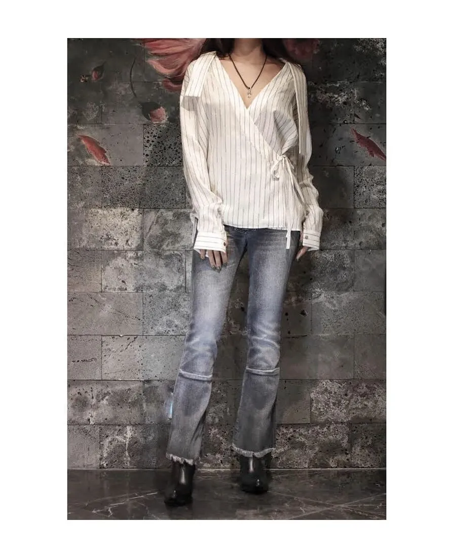 Lace-Up Cropped Jeans