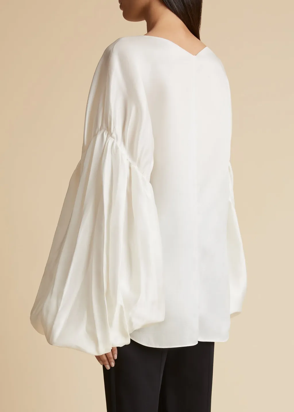 Khaite The Quico Puff-Sleeved Blouse