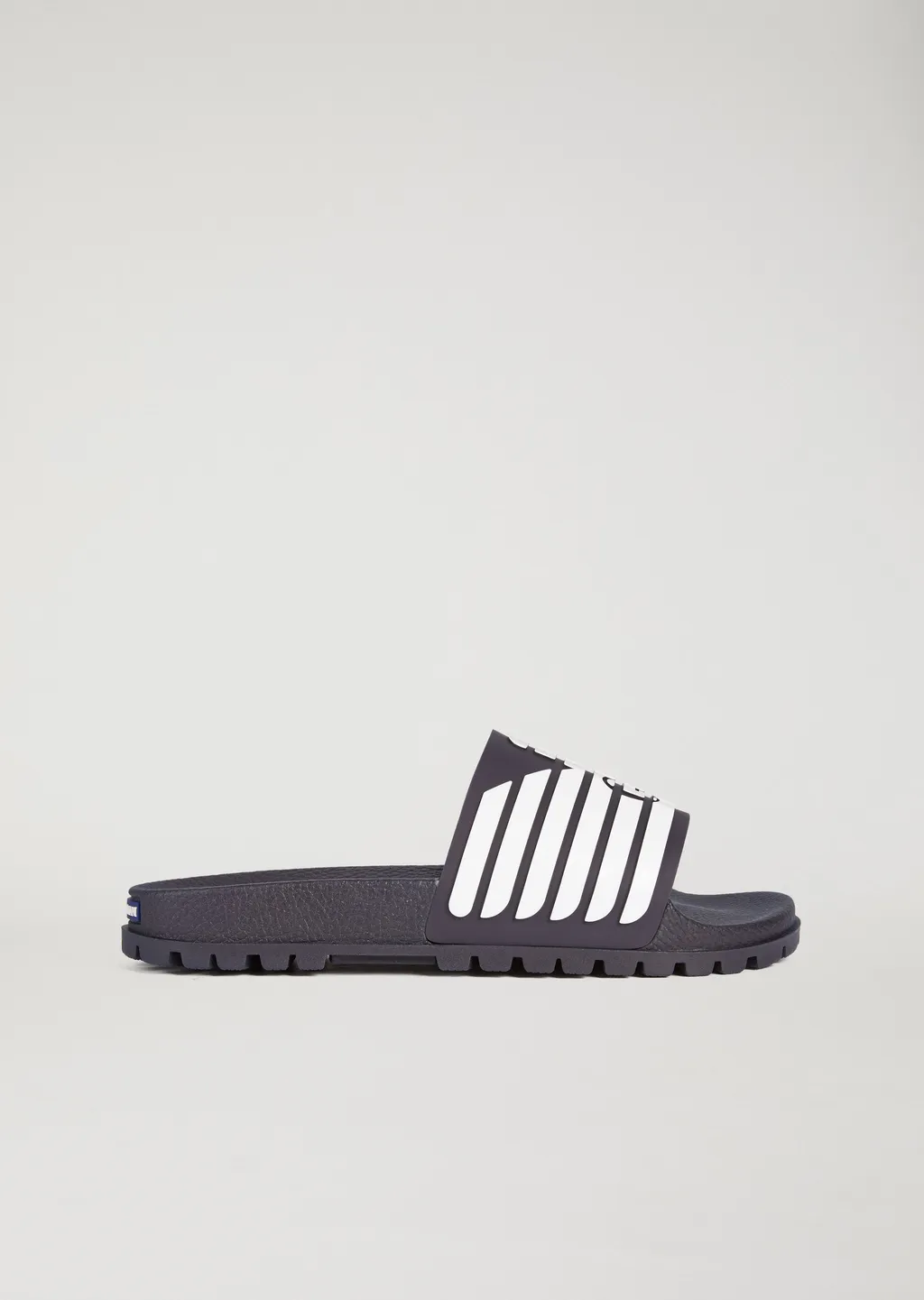 Logo Slides