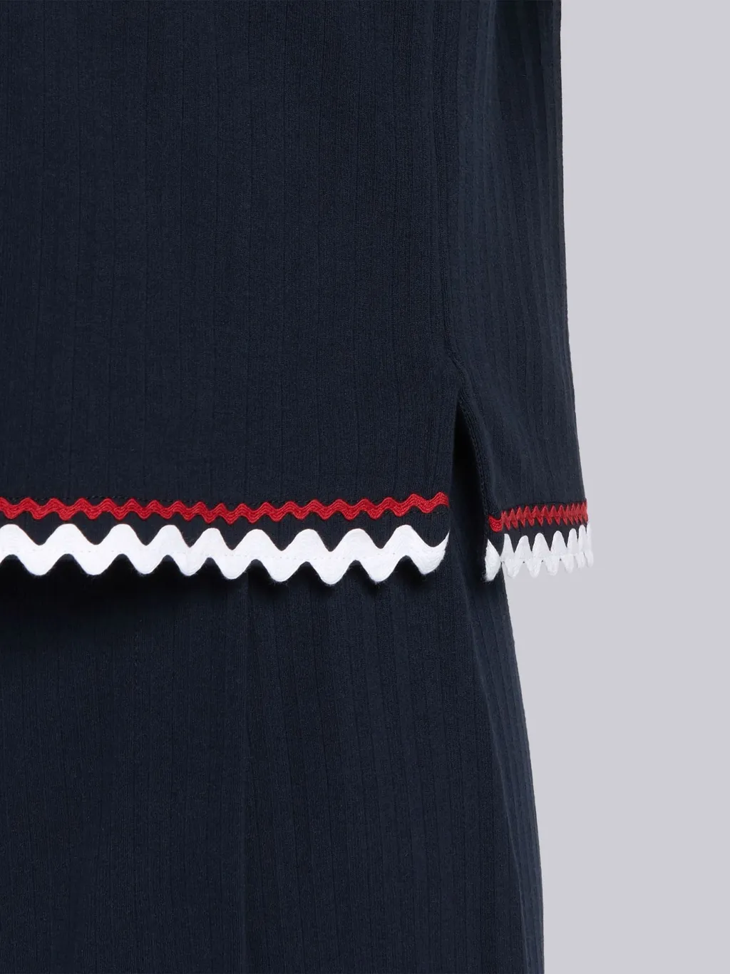 Zigzag-Trim Pleated Rib T-Shirt