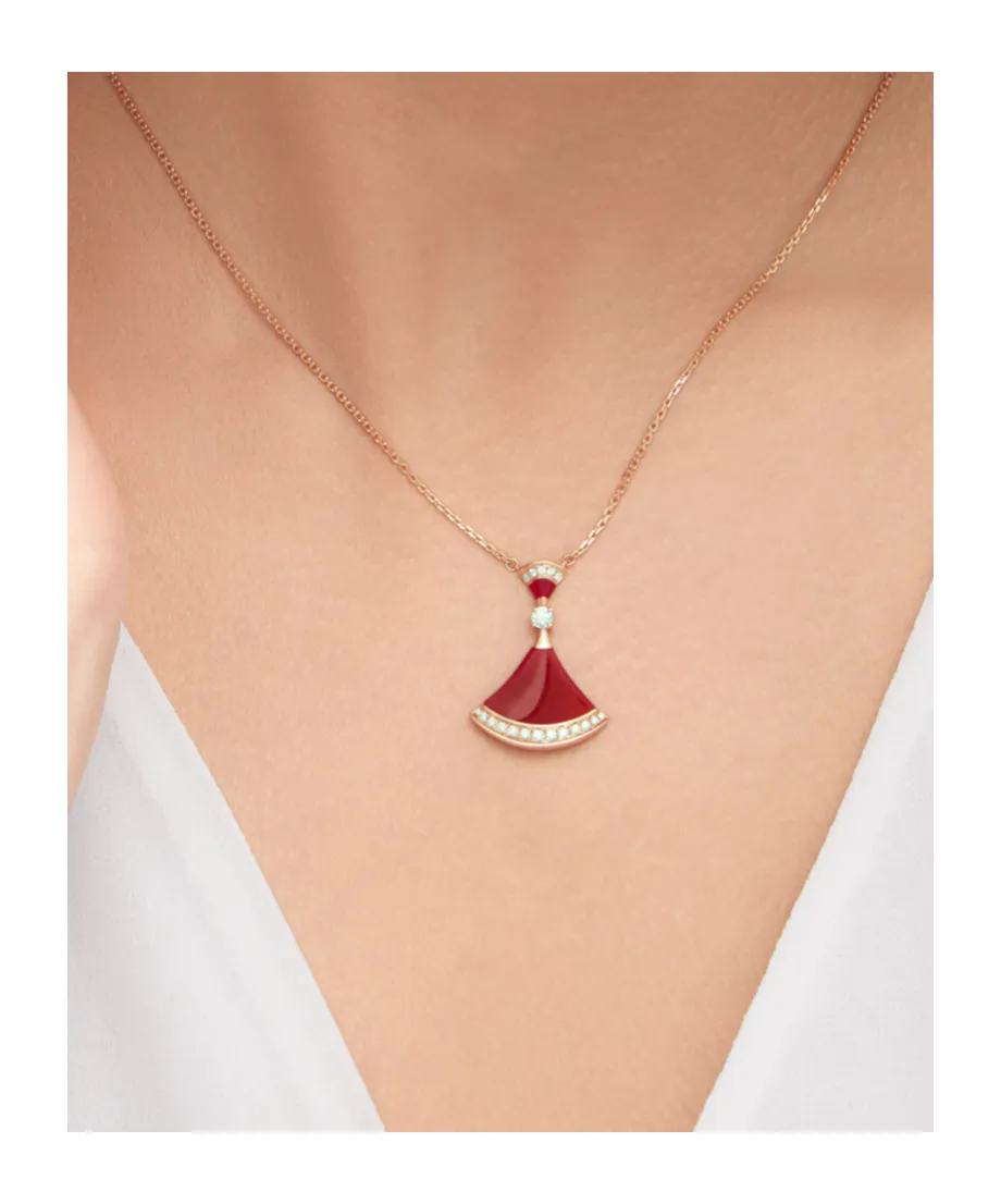 Pendant Necklace