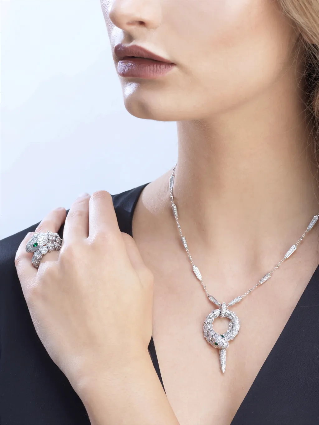Serpentine Ring