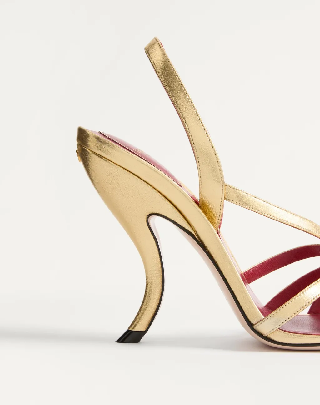 Valentino	Fetishique Cross-Strap Open Toe Sandals