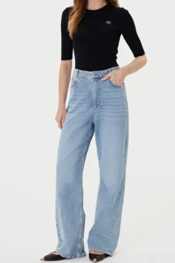 Ribbed Embellished Top