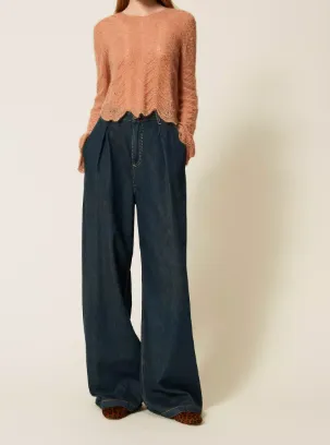 Pleat-Detail Jeans