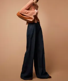 Pleat-Detail Jeans