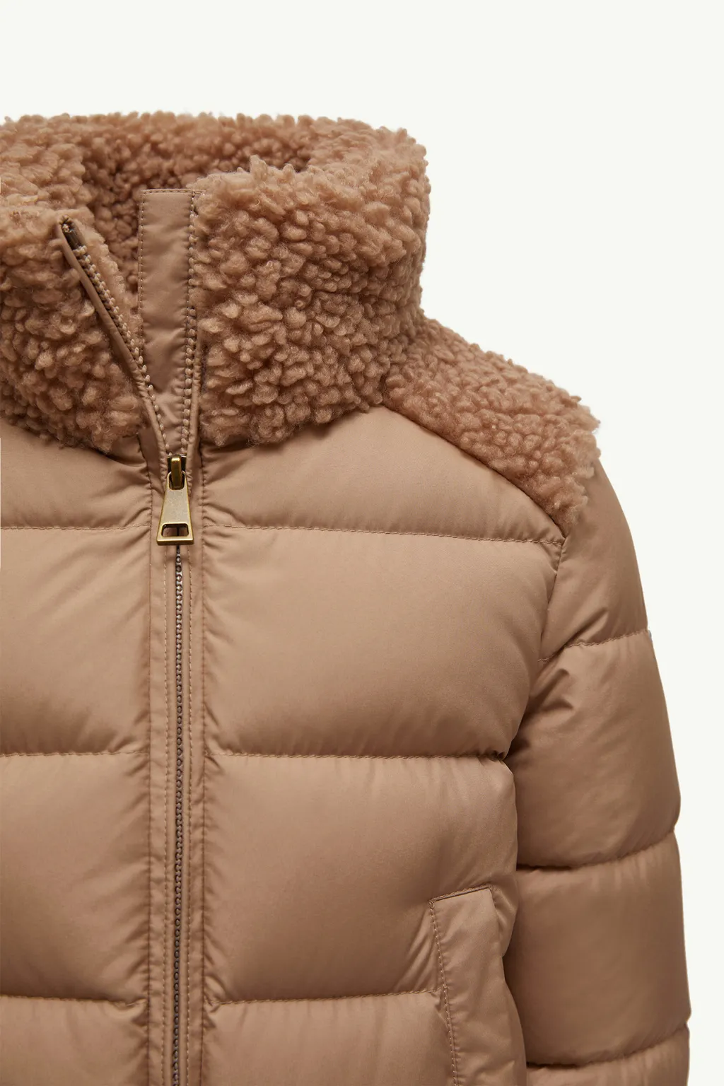 Moncler Enfant Vard Teddy-Trimmed Down Jacket