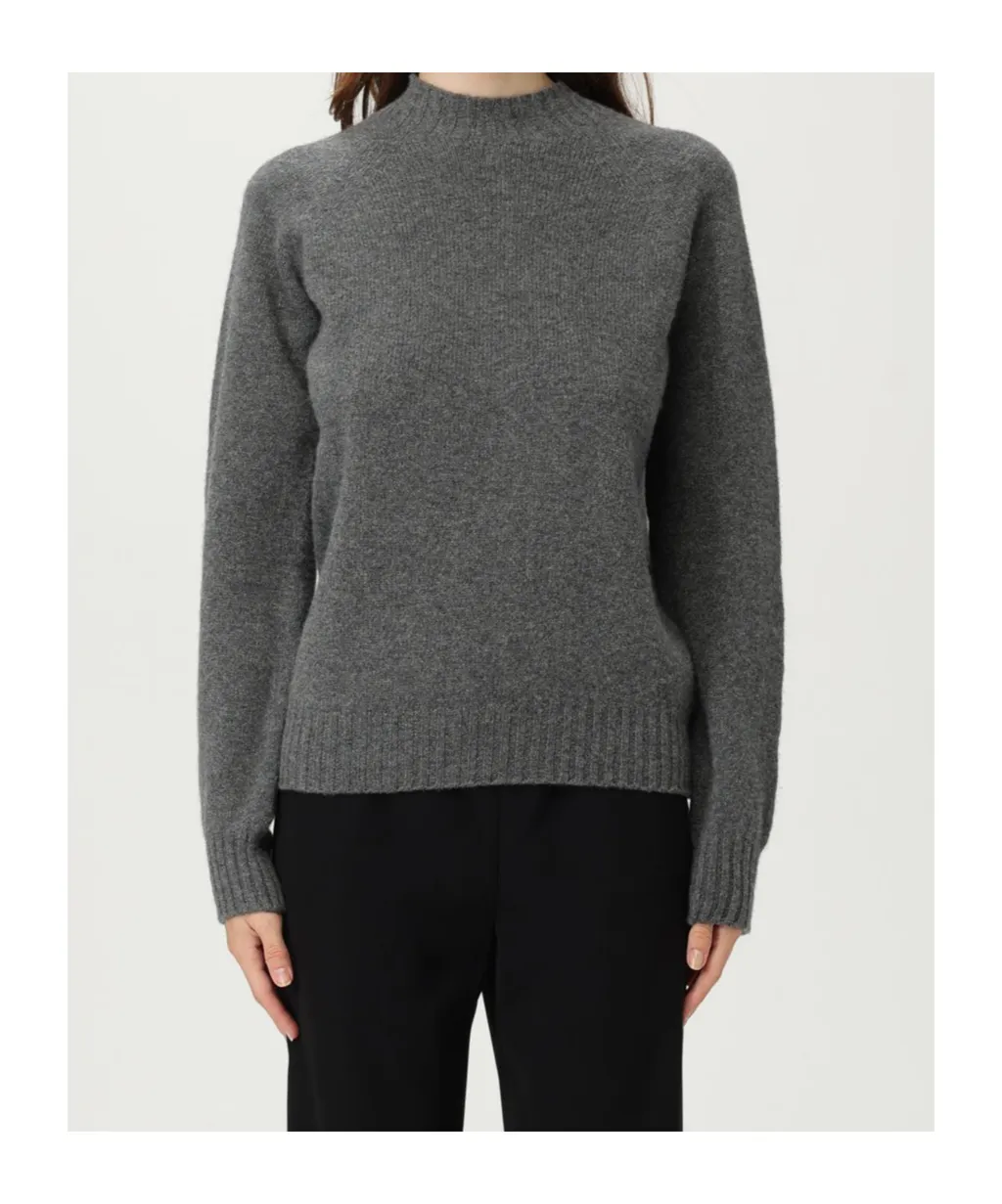 Crew Neck Long-Sleeved Sweater