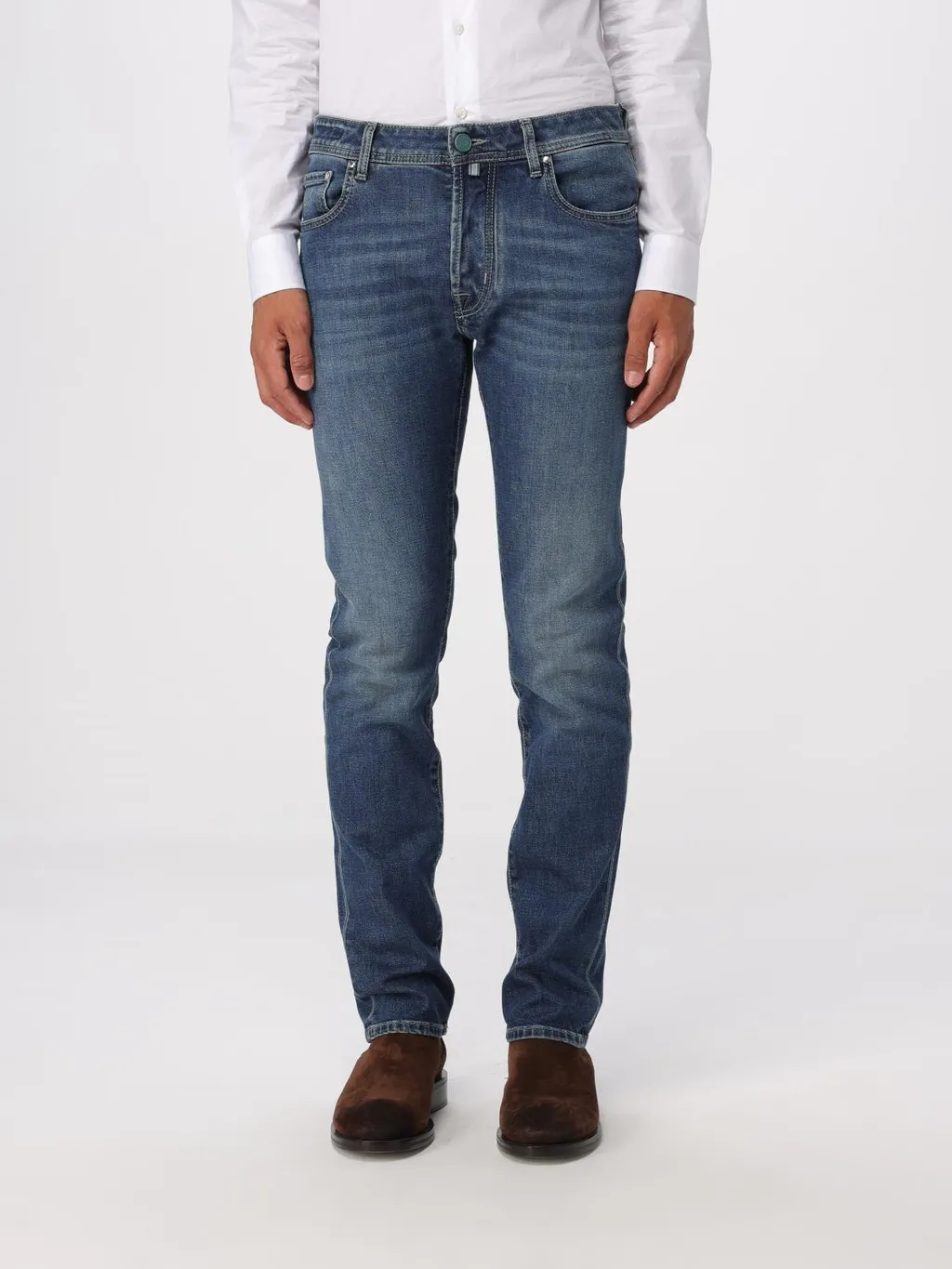 Belt-Loop Jeans