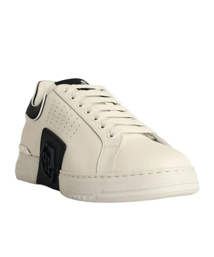 Logo Sneakers