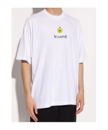Apple-Print T-Shirt