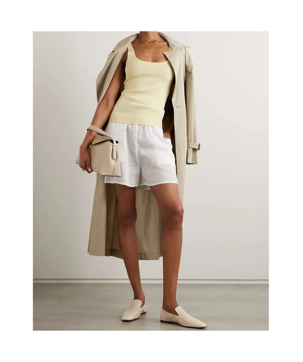 TotÊMe Elasticated-Waistband Straight Hem Shorts