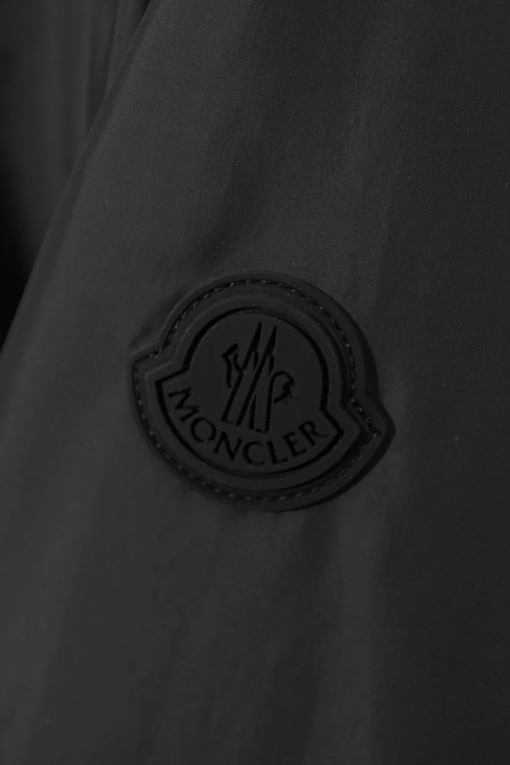 Moncler Zip-Up Valencay Jacket