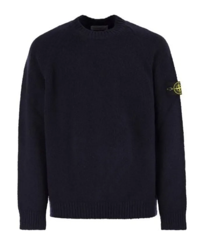 Round Neck Sweater With Raglan Sleeves