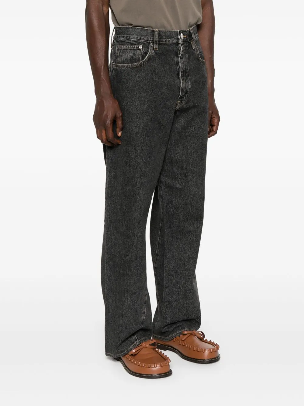 Wide-Leg Jeans